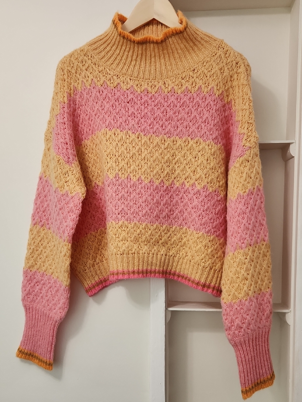 Lalavon Cozy Aesthetic Sweetheart Stitch Striped Cropped Sweater Pink Yellow M - Picture 13 of 16